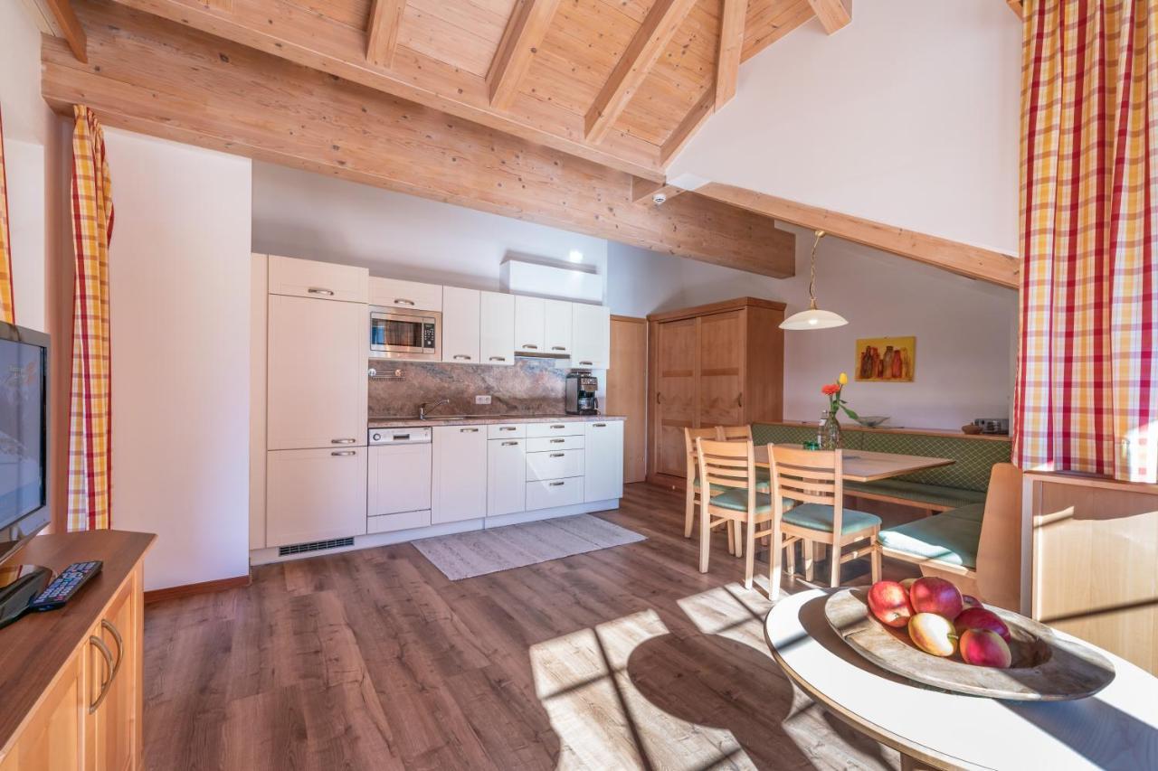 Apparthotel Sonnenhof Mayrhofen Buitenkant foto