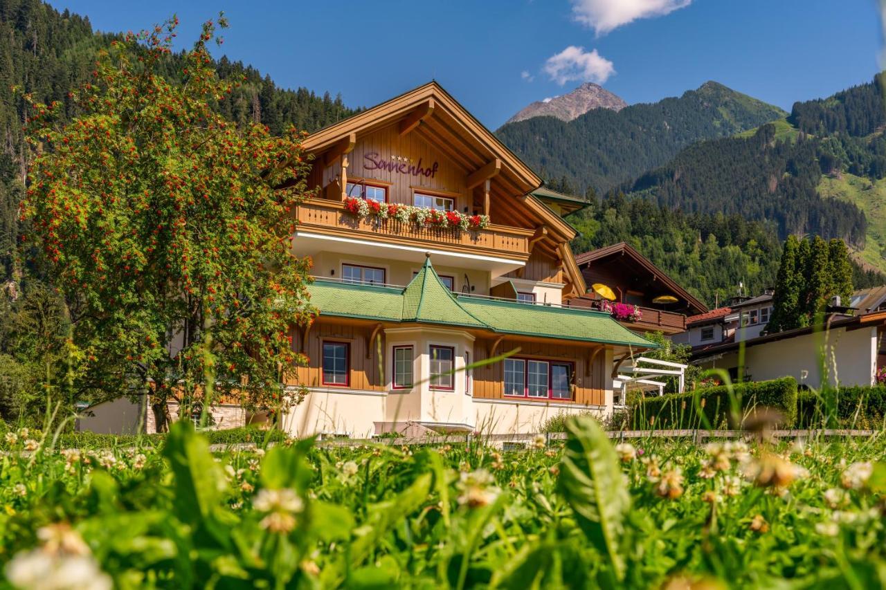 Apparthotel Sonnenhof Mayrhofen Buitenkant foto